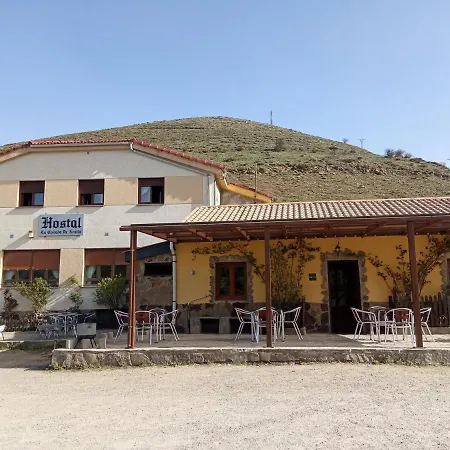 Hostal Rural La Collada de Aralla-3