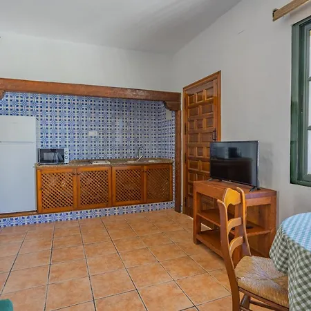 Apartamentos El Roqueo-2