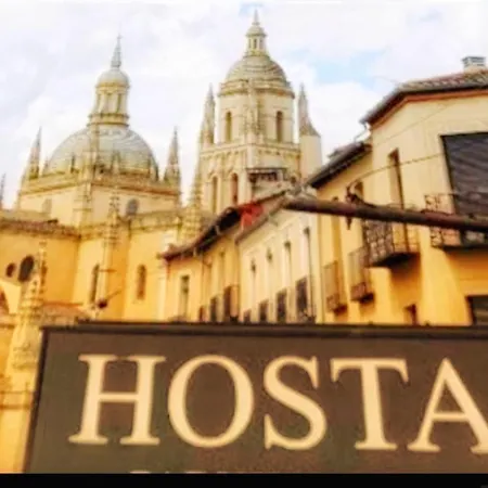 Hostal Plaza-2