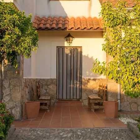 Casa Rural El Zarzoso TR-CC-00562-2