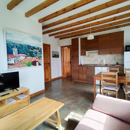 Apartamentos Corona-3