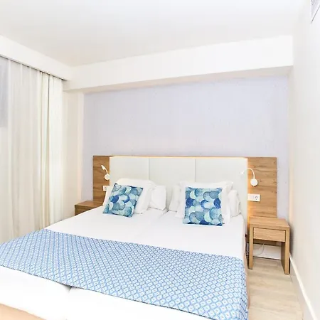 Leonardo Suites Hotel Ibiza Santa Eulalia-3