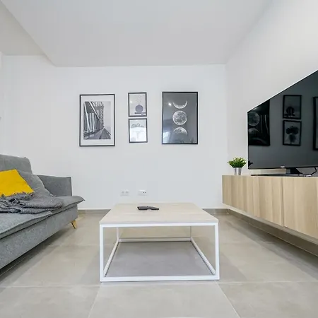 Moott Homes Suites Casa De Los Leones Apto 2-3