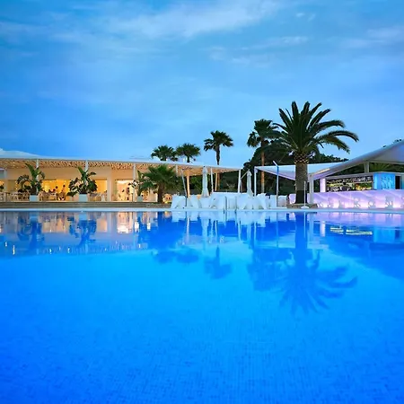 Blanco Hotel Formentera-3