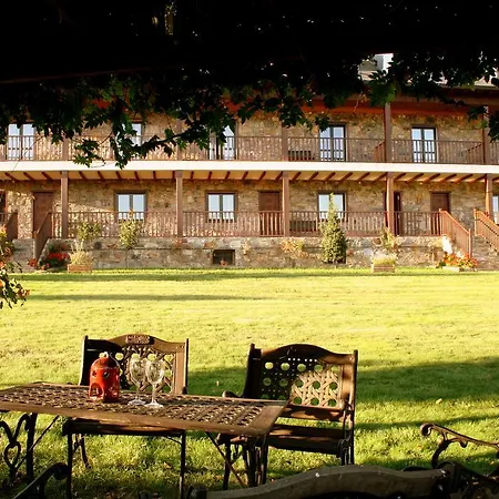 Alojamiento en entorno rural Los Trobos-3