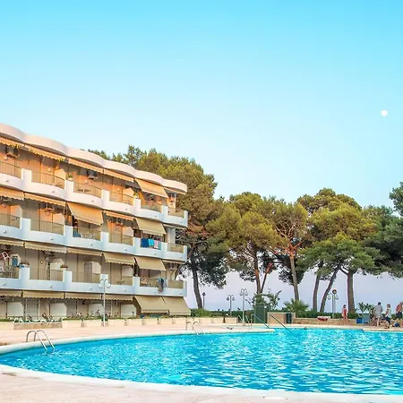 Ona Internacional Apartments-2