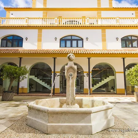Hospedium Hotel Cortijo Santa Cruz-3