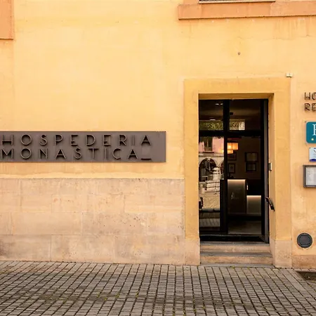 Hospedería Monástica Pax-3