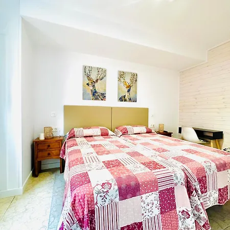 Hostal La Taberna-3
