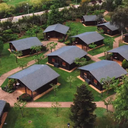 Cabañas de madera de alquiler completo en El Bierzo El Bosque de los Sueños-3