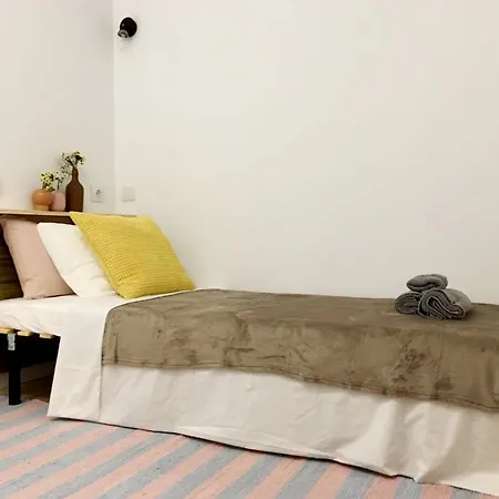Hola Hostel Alicante-2