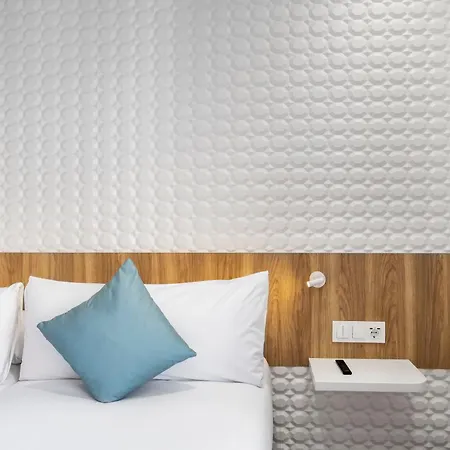 Odyssey Rooms Alicante-3