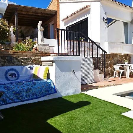 Evans Realty Al Villa & Piscina & Garaje & Playa-2