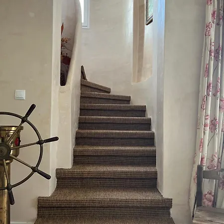Chalet Ciudad Ducal con piscina y jardin-3