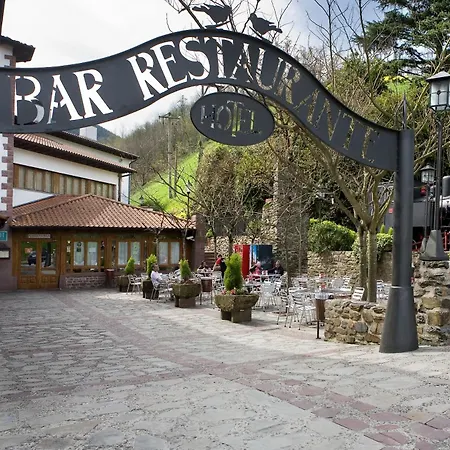 Hotel Venta de Etxalar-2