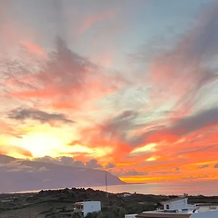 Casa Nela. Rural y acogedora en Las Puntas El Hierro-3