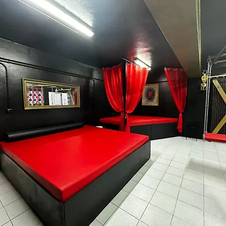 Paradise Resort - Fkk Swinger & Nudist Couples Only-2