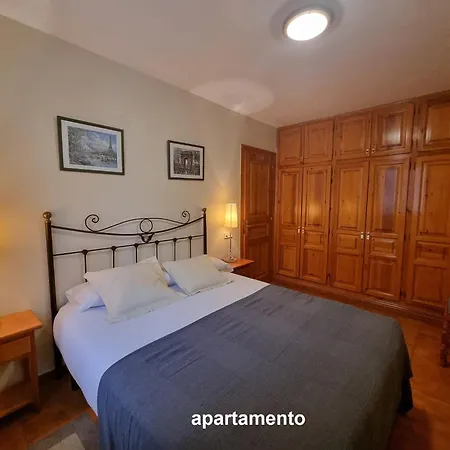 Hostal y Apartamento Seixes-2