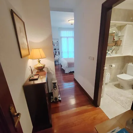 Habitación con baño privado en el centro de Bilbao-2