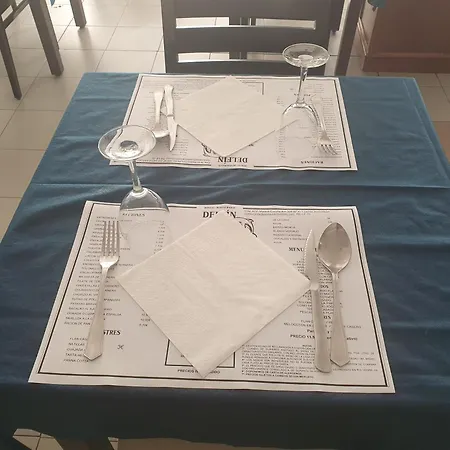 Hostal Residencia Delfin-2