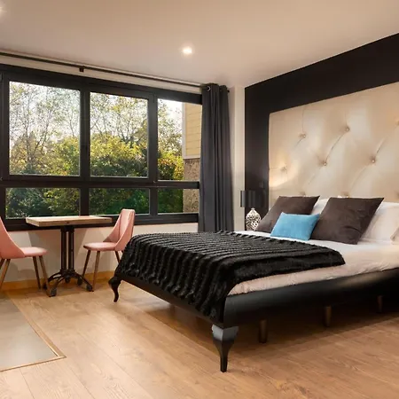 Suite 1907 Aviles-3