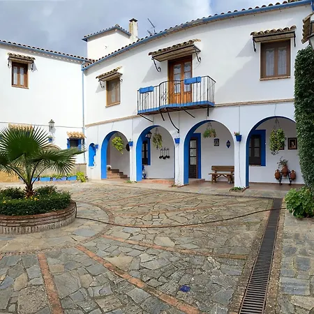 Apartamentos Turísticos Dos Fuentes-3