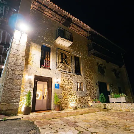 Hotel Bestprice Santillana-3