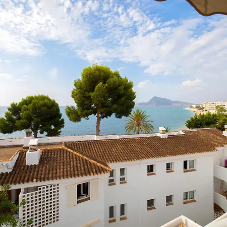 SOLETE - Apartamento con vistas, acceso directo al mar, piscina y parking by Redi-2