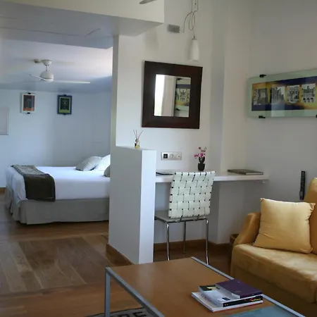 Hotel Boutique Mas Passamaner-3
