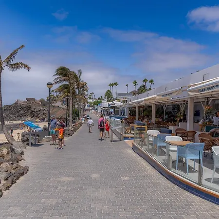 Playa Flamingo C-2