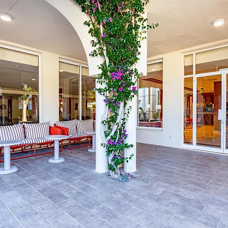 Hotel Rosella Affiliated By Intelier-2