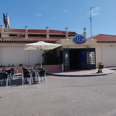 HOTEL Restaurante LA CEPA-2