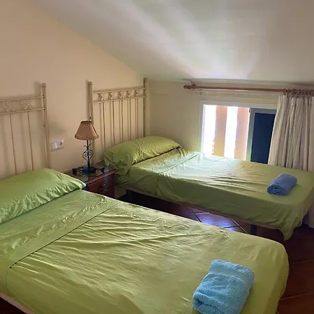 Casa CASTILLA, LA CASA ESTA EN LA ANTILLA 200METROS PLAYA-2