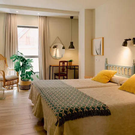 Vicente Home-2