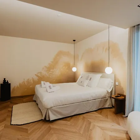 Hotel Petit Luxe-2