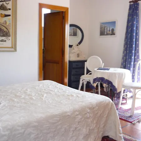 Hotel Port-Lligat-2