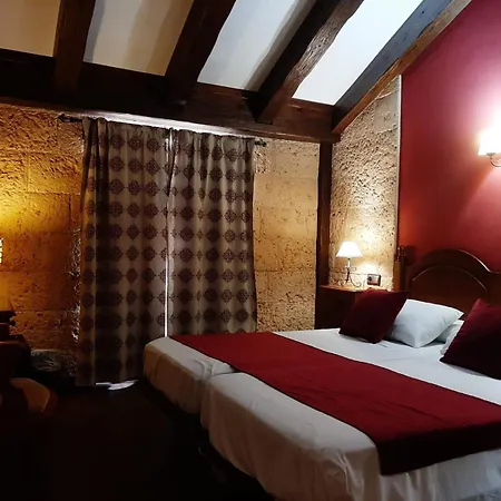 Hotel Rural los Tadeos-2