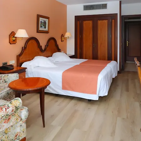 Hotel Riu Fluviá-3