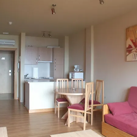Apartamentos Mar Comillas-2