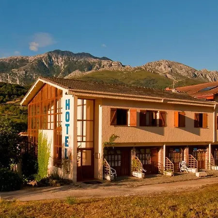 Hotel Torrecerredo-2