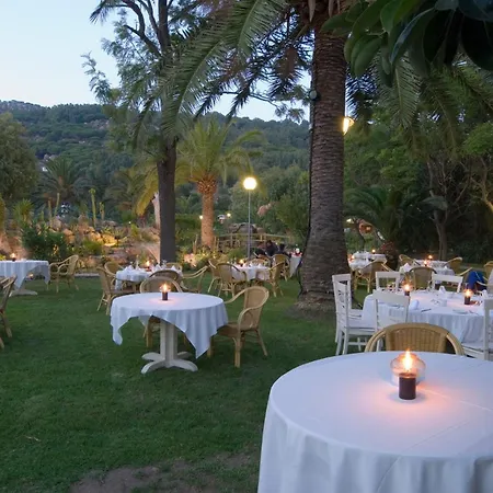 Hotel Punta Sur-2