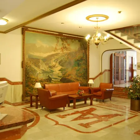 Hotel Marina Victoria-3