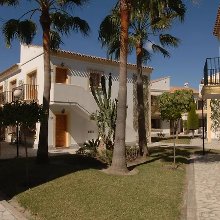 Apartamentos Vera Coast-3