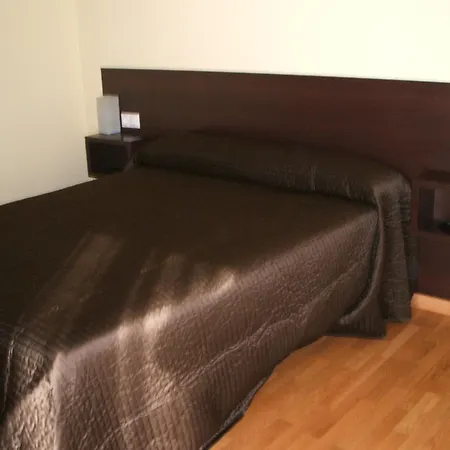 Hostal CASASNOVAS-3