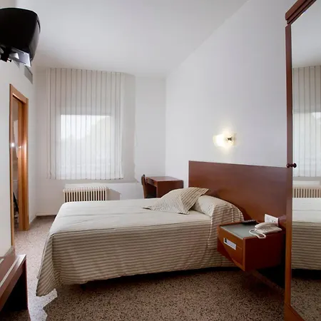 Hotel Marivella-2