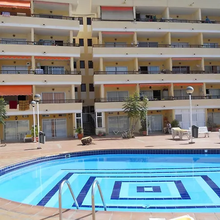 Apartamentos Los Juncos II-3