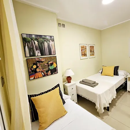 Apartamento NEPTUNO - Primera Línea de Playa by SunCastle apartamentos-3