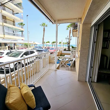 Apartamento NEPTUNO - Primera Línea de Playa by SunCastle apartamentos-2