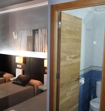 Hostal Plaza Ruiz-2