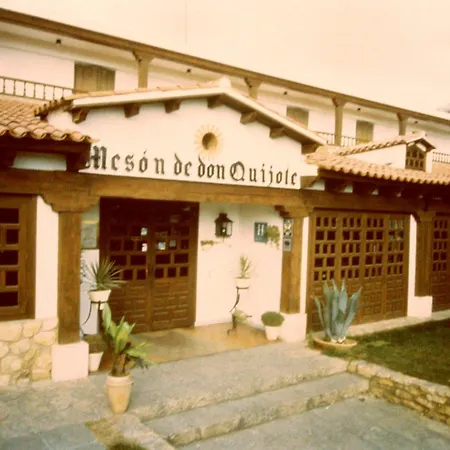 Hotel Mesón de Don Quijote-3